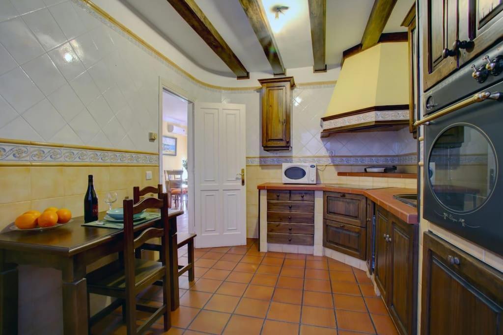 Apartamento Duplex Centro Con Garaje Gratuito Ronda Eksteriør bilde